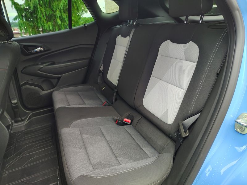 Used 2024 Chevrolet Trax SUV