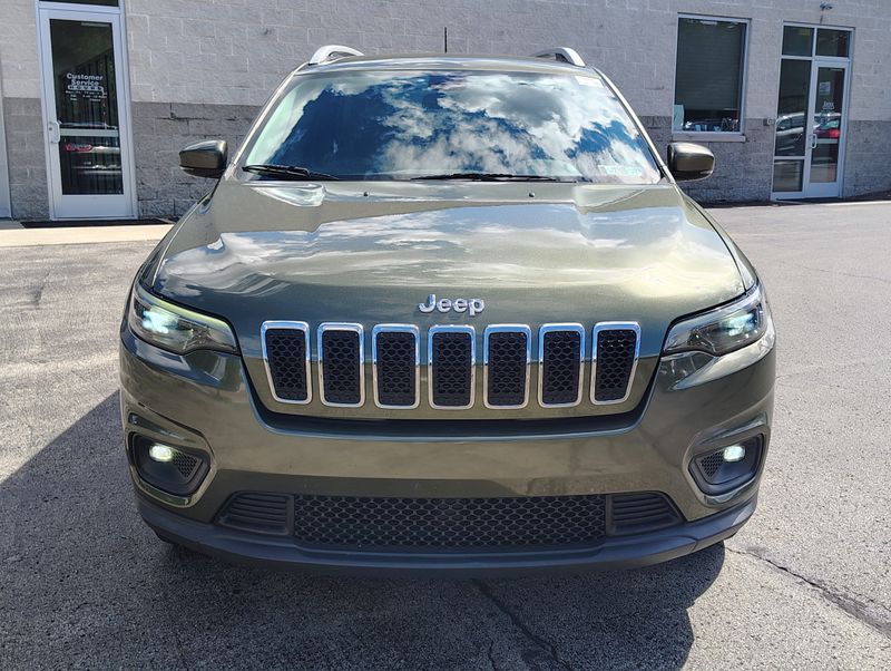 Used 2019 Jeep Cherokee SUV