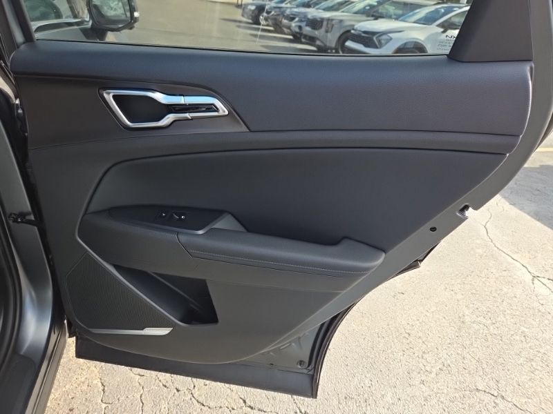 New 2026 Kia Sportage Hybrid SUV