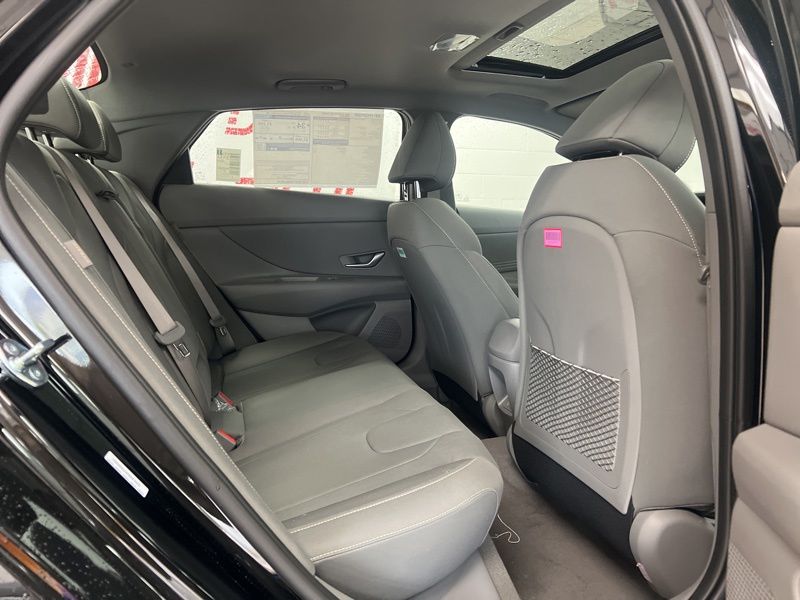 New 2026 Hyundai Elantra Sedan