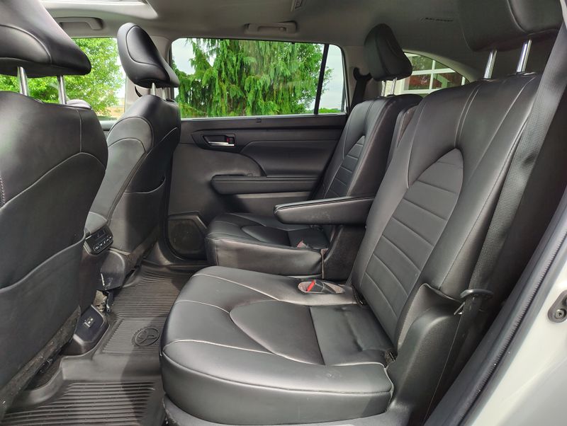 Used 2023 Toyota Highlander SUV