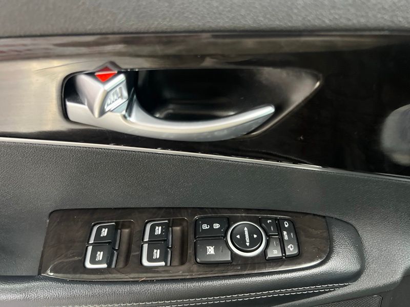 Used 2018 Kia Sorento SUV