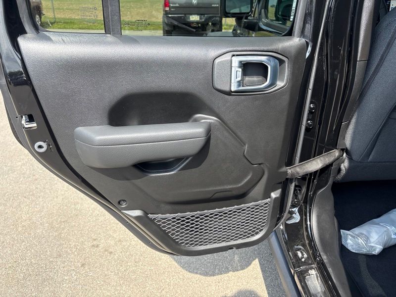 New 2026 Jeep Wrangler SUV