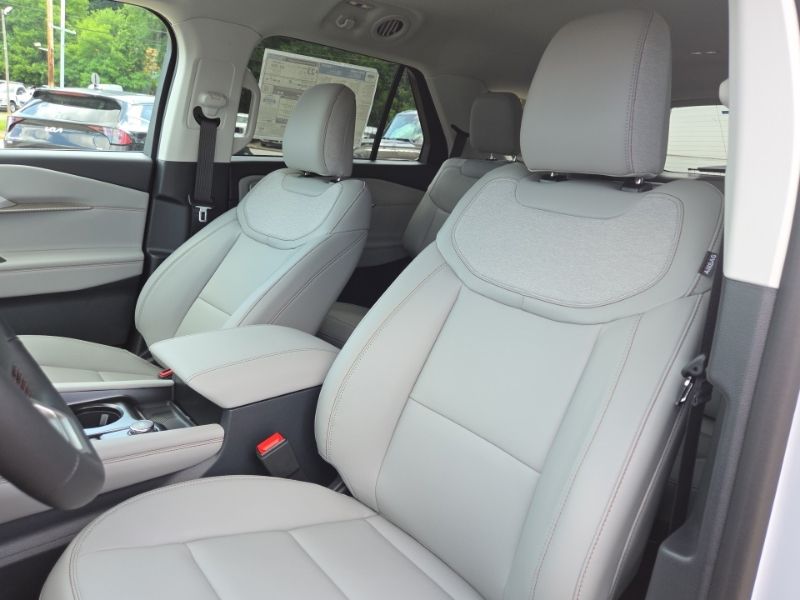 New 2026 Ford Explorer SUV