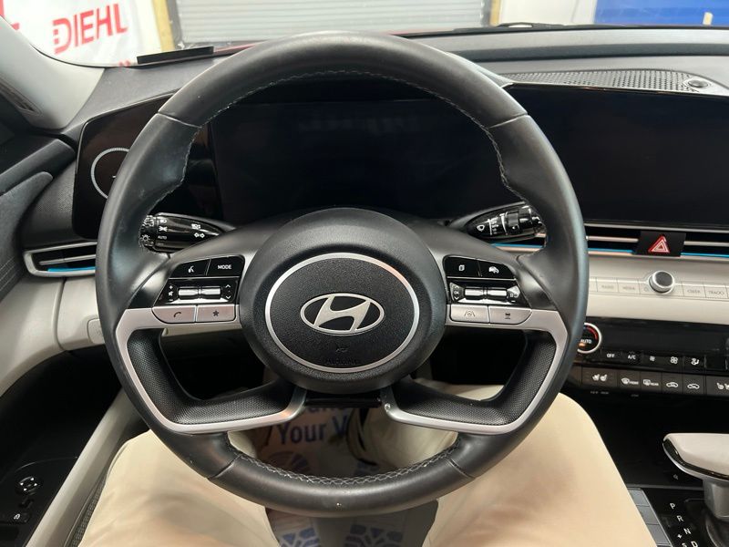 Used 2025 Hyundai Elantra Hybrid Sedan