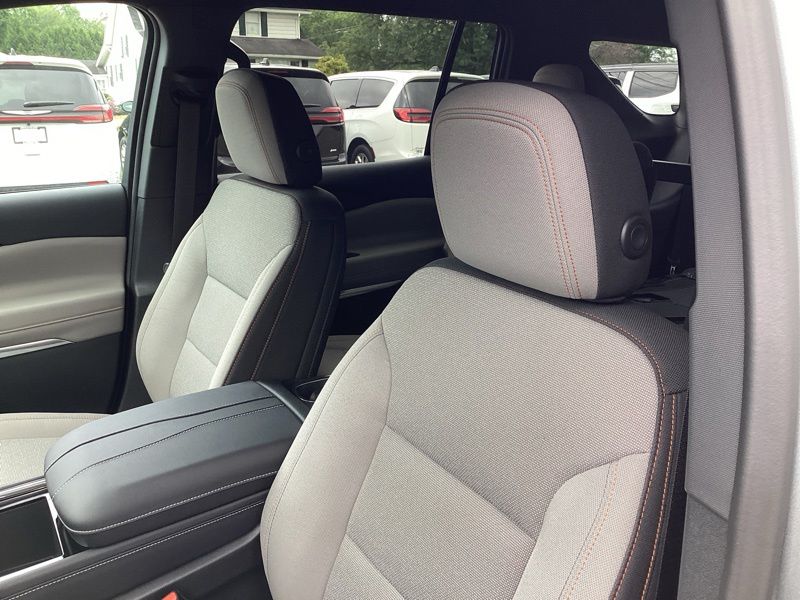 New 2027 Chevrolet Traverse SUV