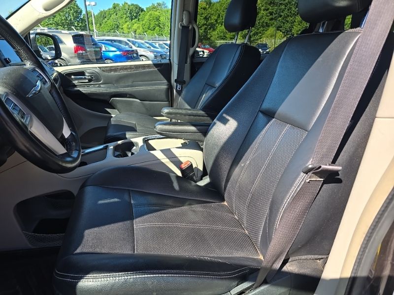 Used 2016 Chrysler Town & Country Van