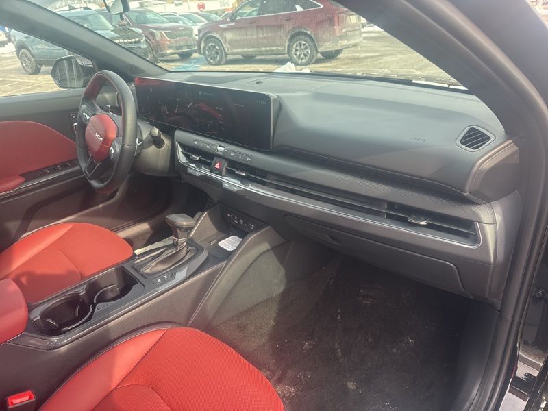 2026 Kia K4 GT-Line Turbo - Photo 14