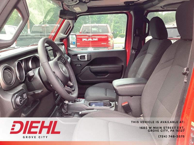 Used 2023 Jeep Gladiator Truck