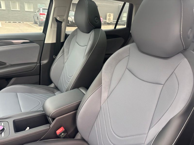 New 2026 Volkswagen Tiguan SUV