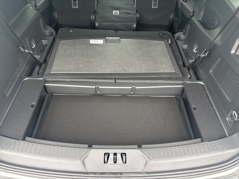 Used 2025 Ford Explorer SUV