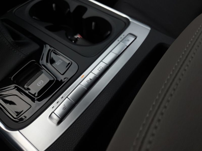 New 2027 Kia Carnival MPV Van