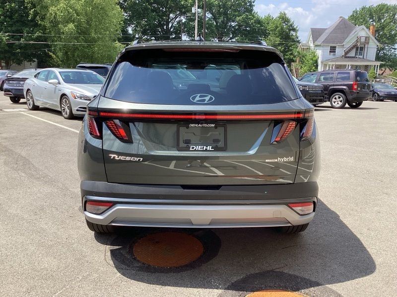 New 2026 Hyundai Tucson Hybrid SUV