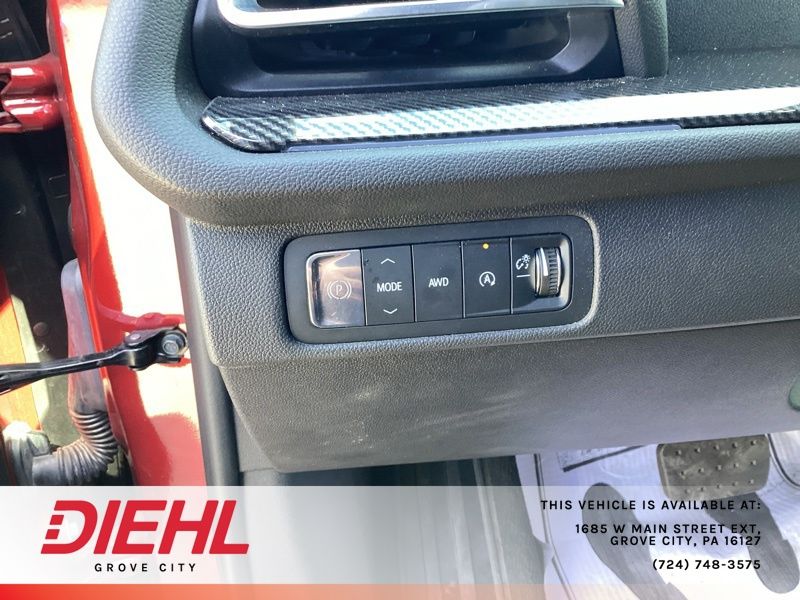 Used 2024 Chevrolet Traverse SUV