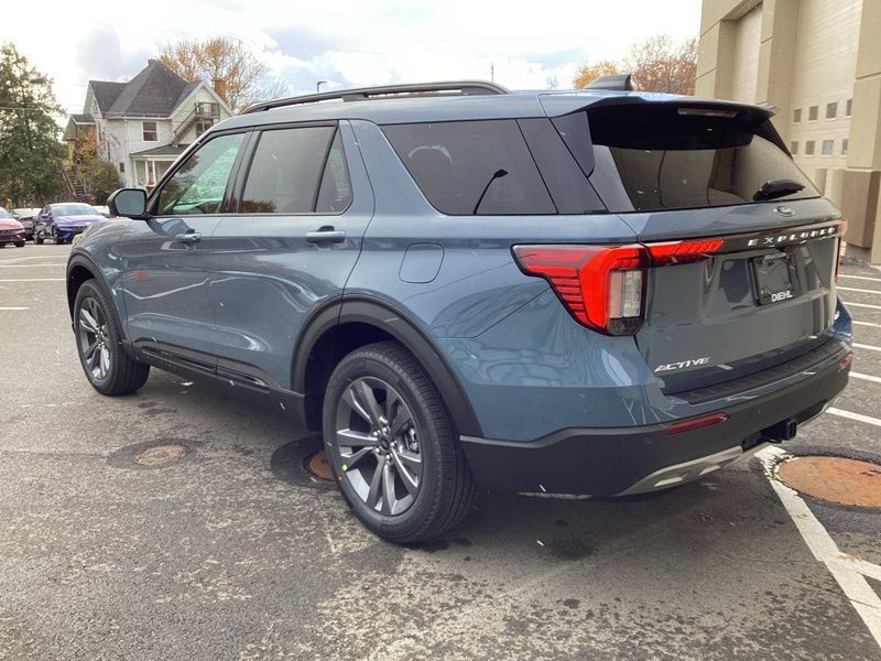 New 2026 Ford Explorer SUV