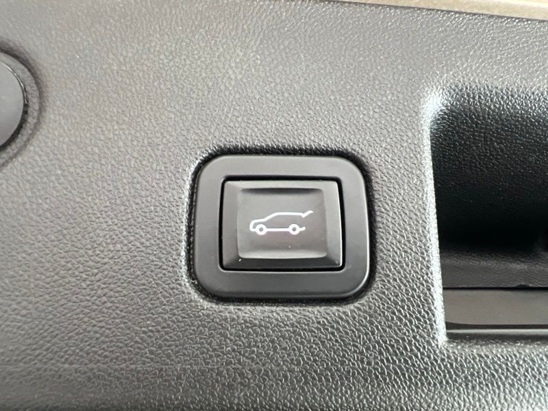 Used 2018 Chevrolet Equinox SUV