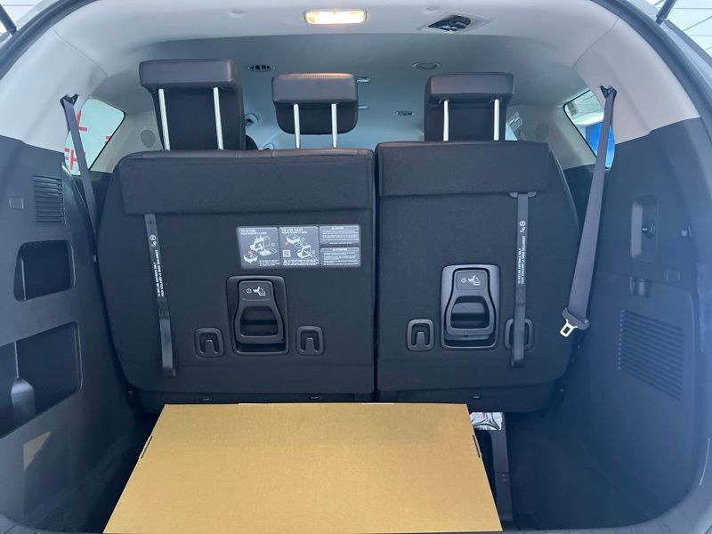 New 2027 Kia Carnival MPV Van