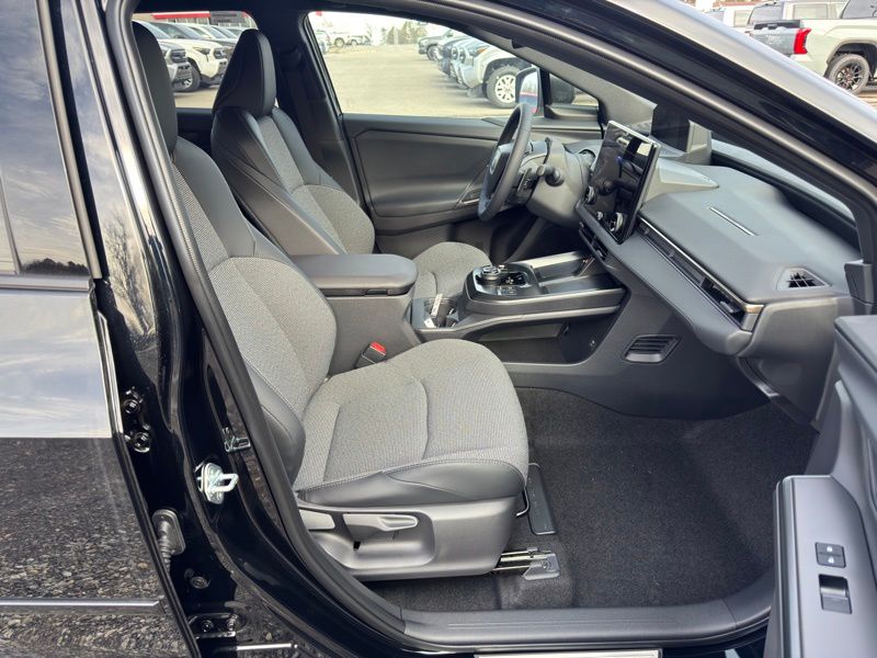 2026 Toyota bZ XLE - Photo 30