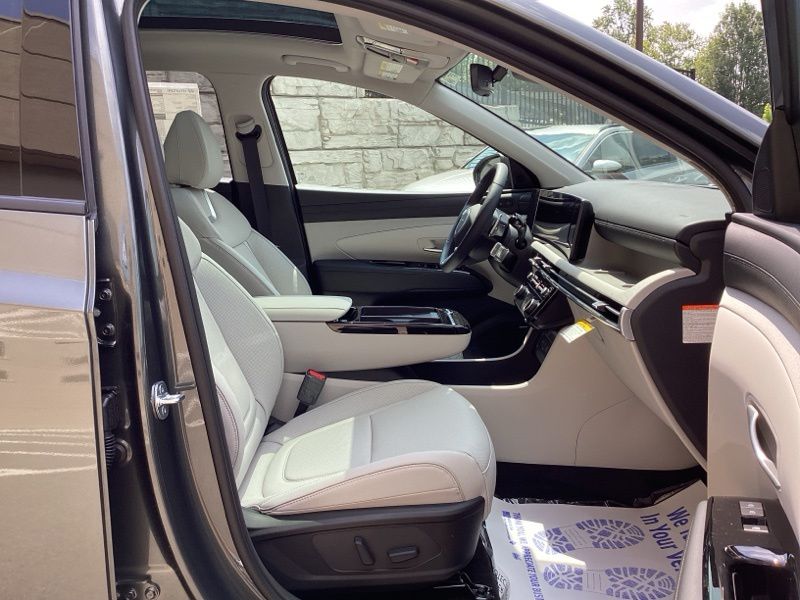New 2026 Hyundai Tucson Hybrid SUV