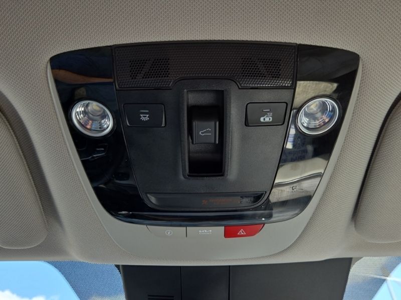 Used 2023 Kia Sorento SUV