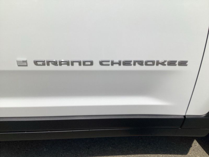 New 2026 Jeep Grand Cherokee SUV