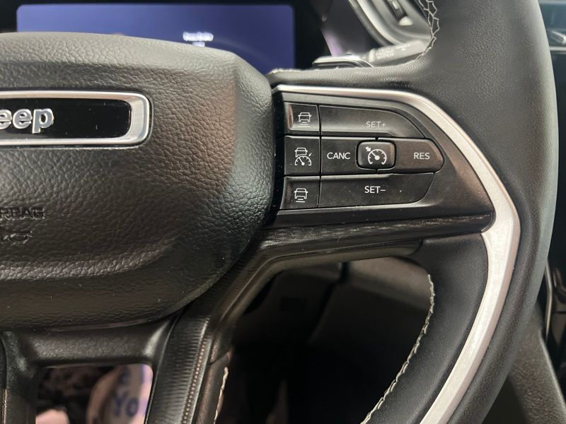 Used 2024 Jeep Grand Cherokee SUV
