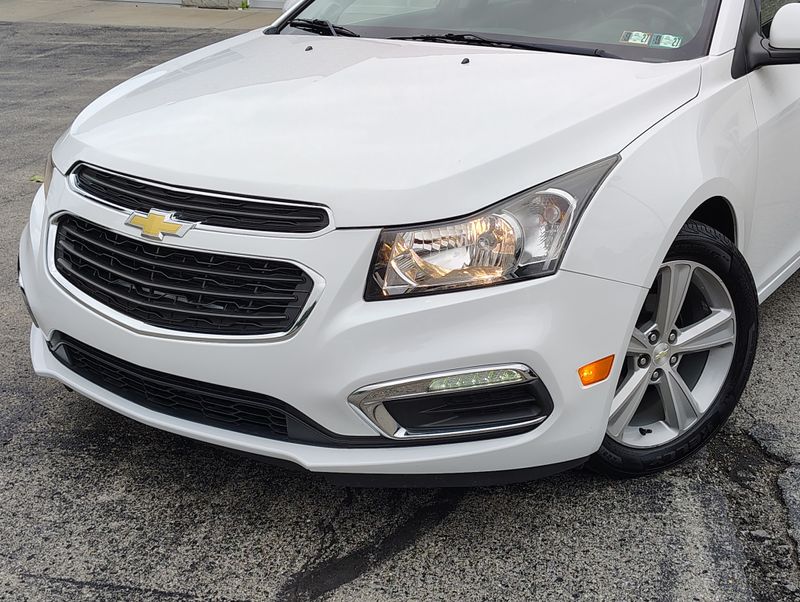 Used 2015 Chevrolet Cruze Sedan