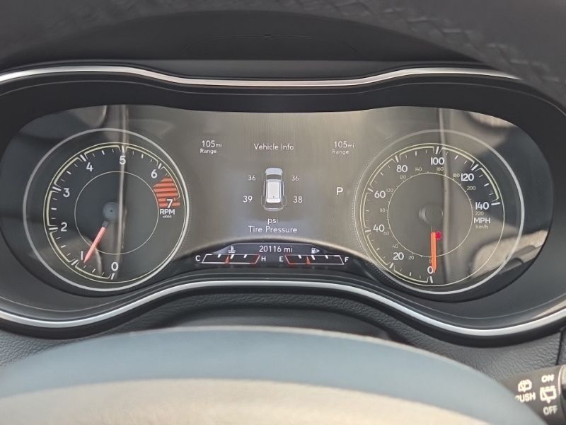 Used 2023 Jeep Cherokee SUV