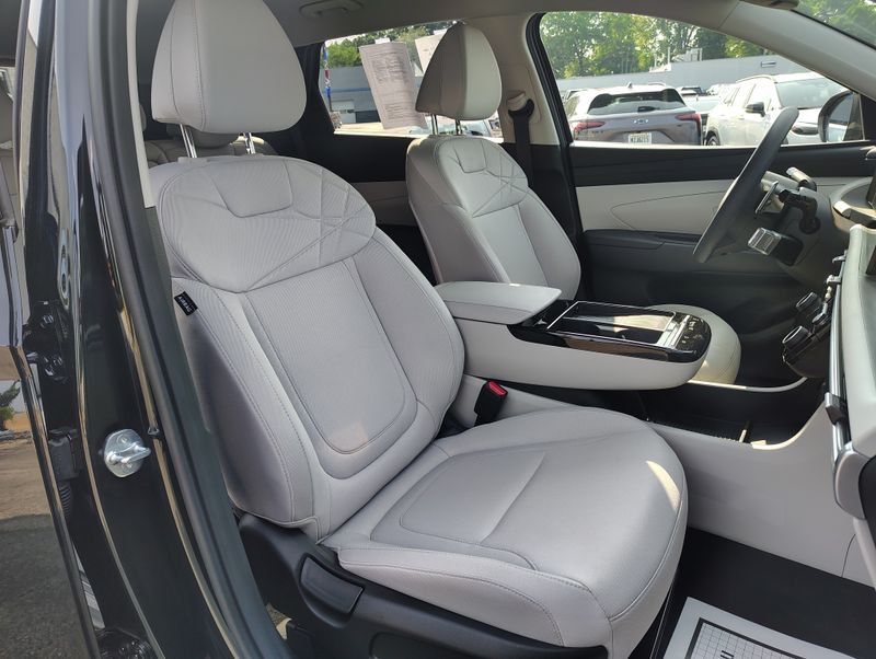 Used 2026 Hyundai Tucson Hybrid SUV