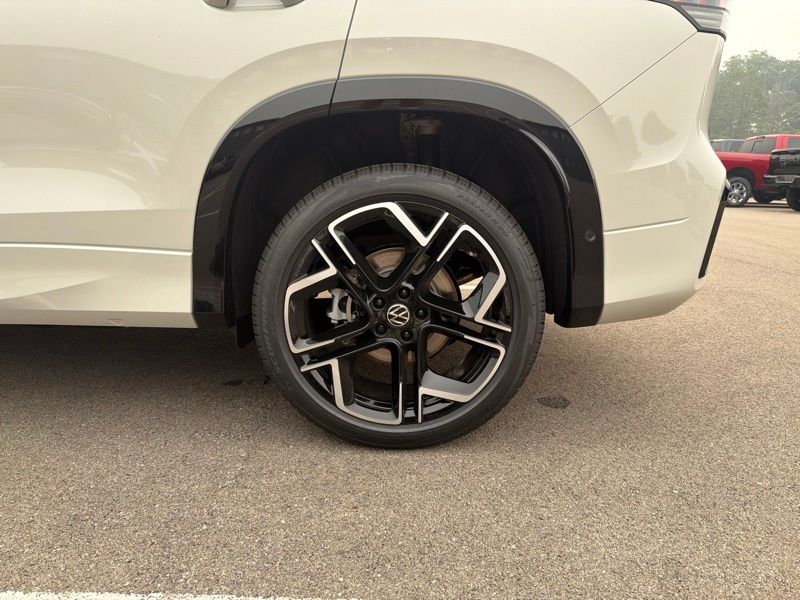 New 2026 Volkswagen Tiguan SUV