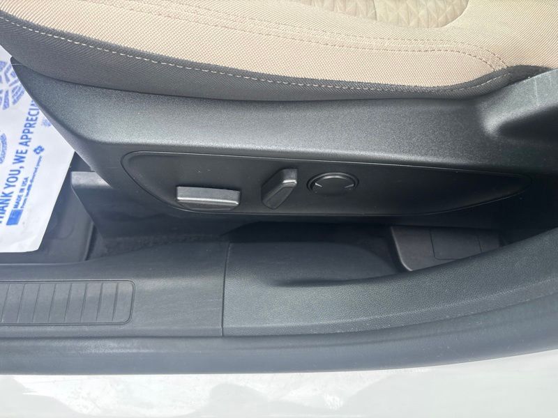 Used 2022 Ford Escape SUV