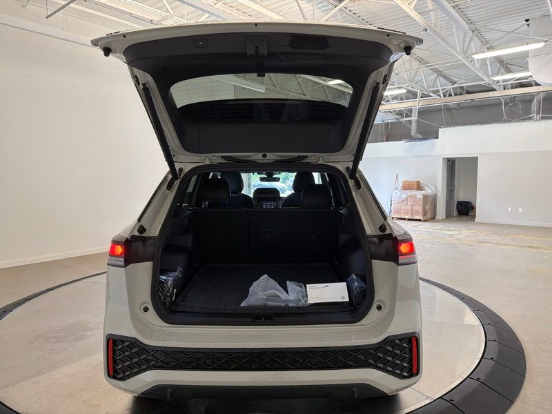 New 2026 Volkswagen Tiguan SUV