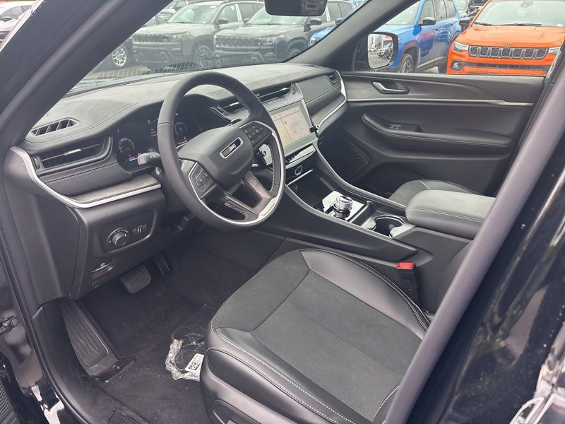 New 2026 Jeep Grand Cherokee SUV