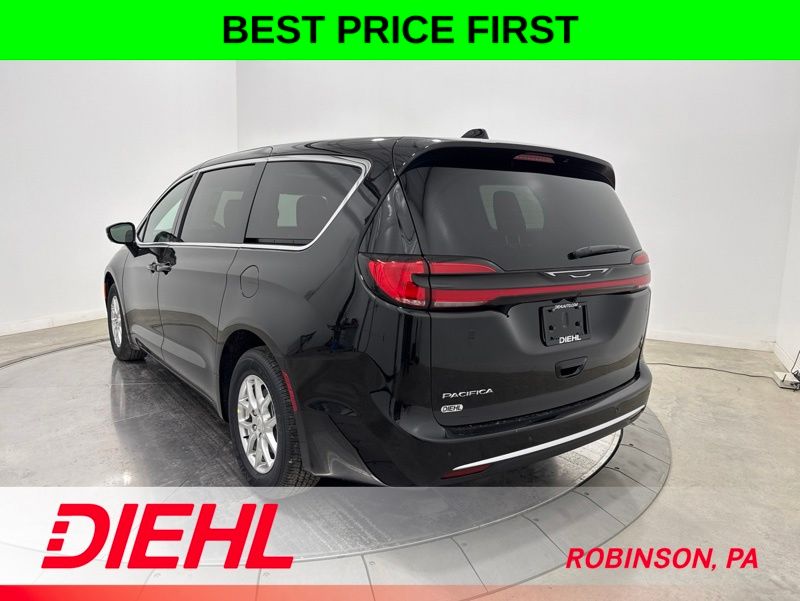 New 2027 Chrysler Pacifica Van