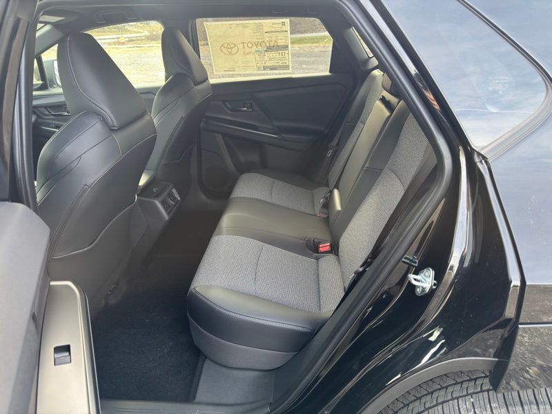 2026 Toyota bZ XLE - Photo 33