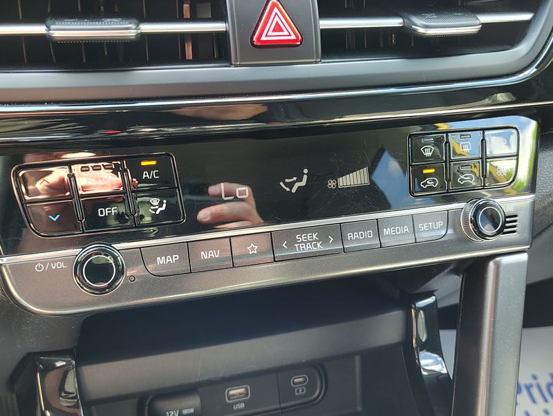 Used 2024 Kia Seltos SUV