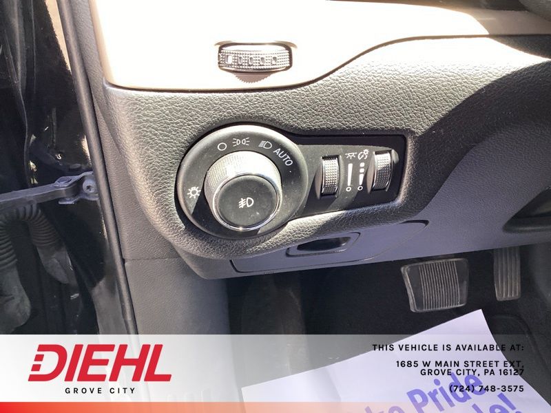 Used 2017 Jeep Cherokee SUV