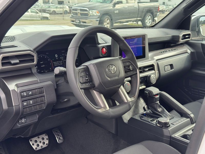 2026 Toyota Tacoma TRD Sport - Photo 12