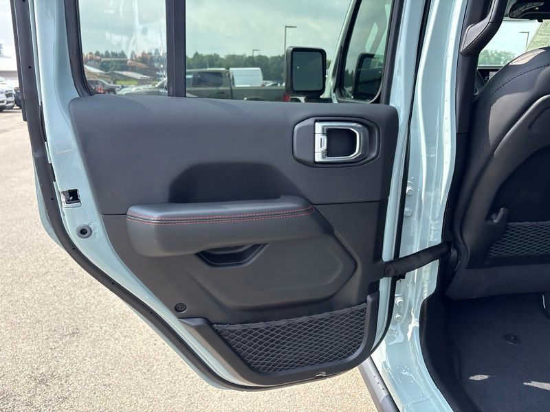 New 2026 Jeep Wrangler SUV