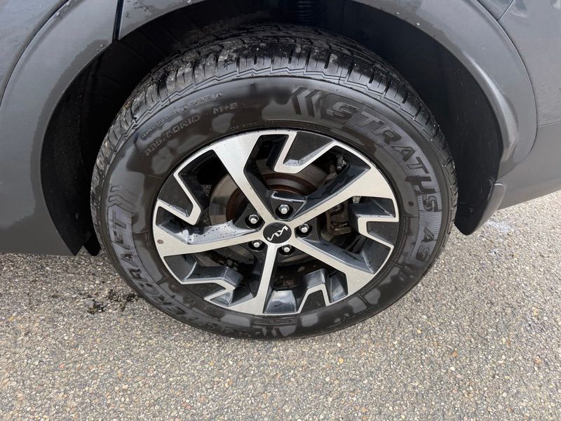 Used 2023 Kia Sportage Hybrid SUV