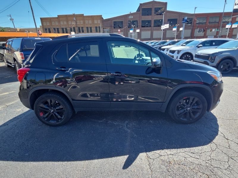 Used 2020 Chevrolet Trax SUV