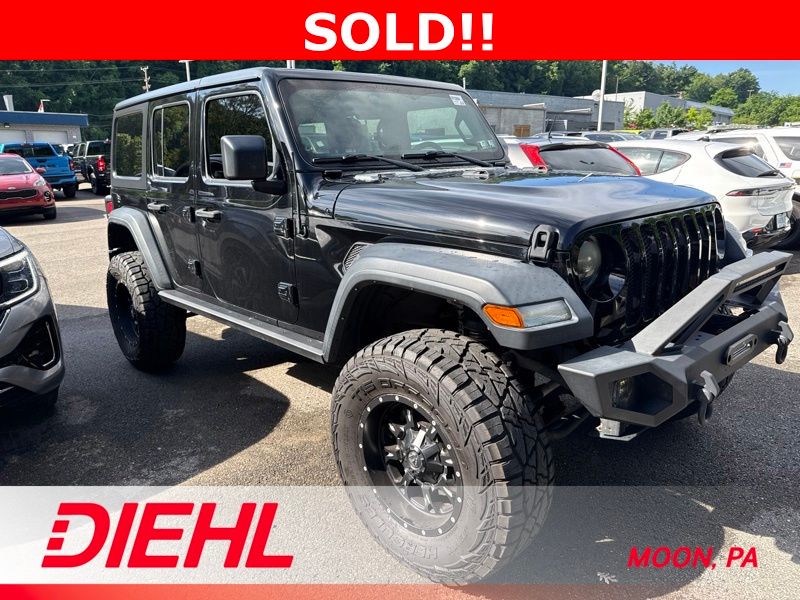 Black Clearcoat 2018 Jeep Wrangler SUV / Crossover Four-Wheel Drive 8-Speed Automatic