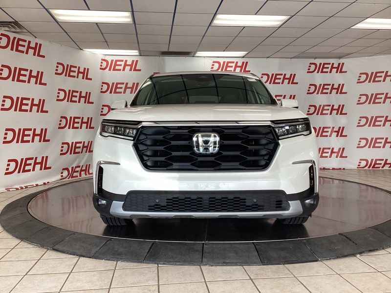 Used 2025 Honda Pilot SUV