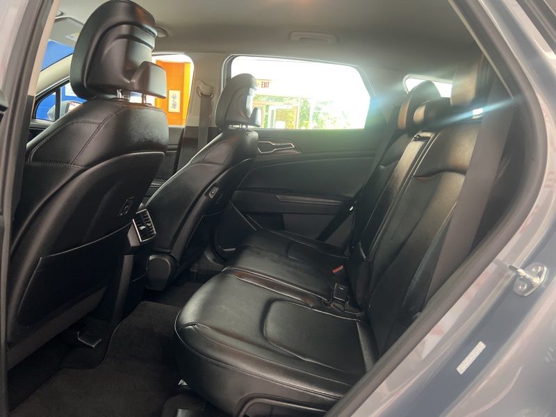 Used 2025 Kia Sportage SUV