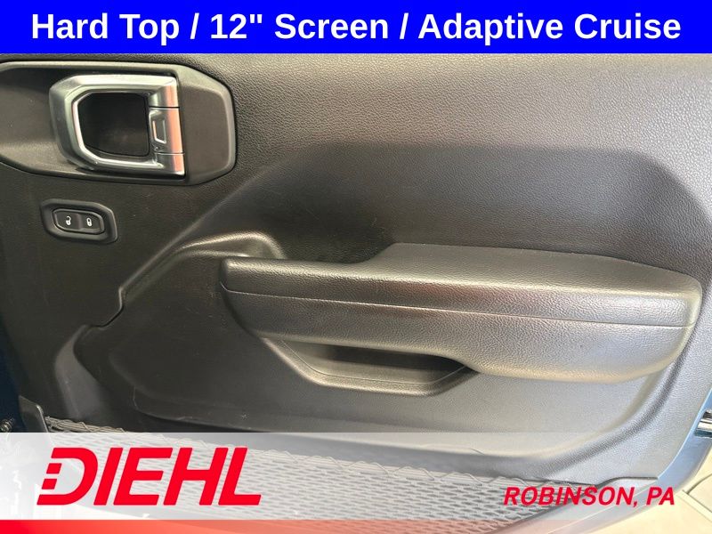 Used 2025 Jeep Wrangler SUV