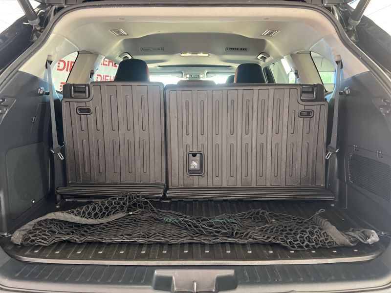 Used 2023 Toyota Highlander Hybrid SUV