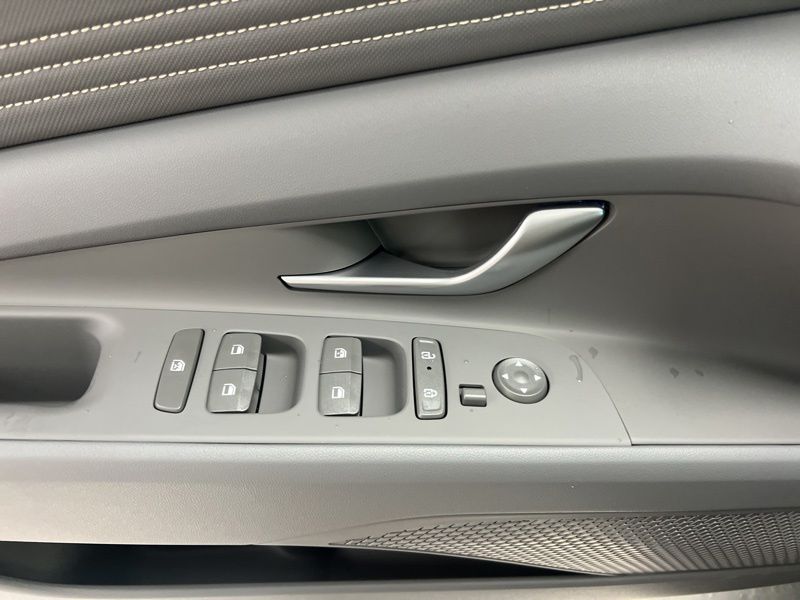 New 2026 Hyundai Elantra Sedan