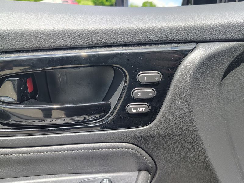 Used 2025 Honda Odyssey Van