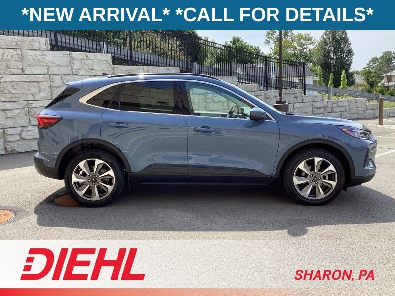 Used 2024 Ford Escape SUV