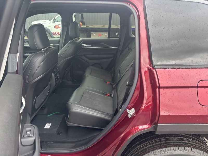 New 2026 Jeep Grand Cherokee SUV